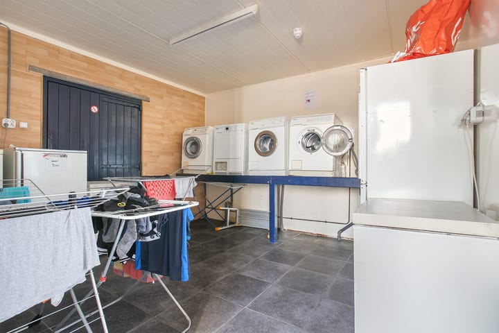 Foto 67 van Middenweg 439-B