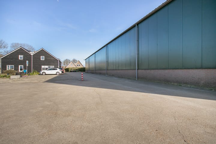 Foto 80 van Middenweg 439-B