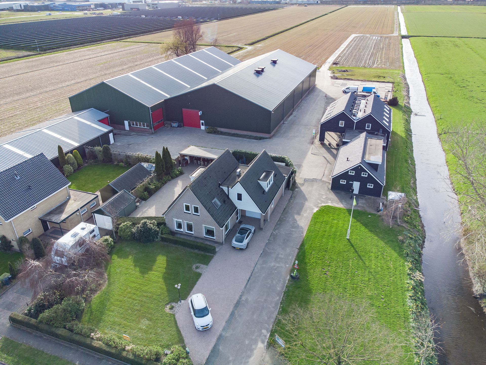 Foto 102 van Middenweg 439-B