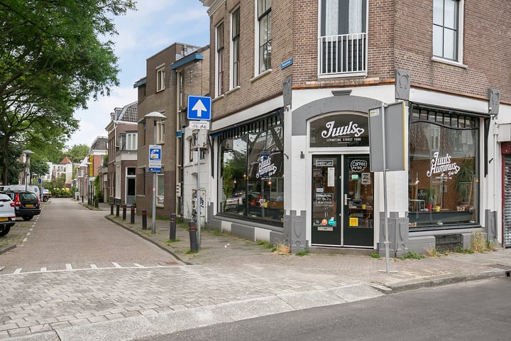 Bekijk foto 29 van Baanstraat 16-D