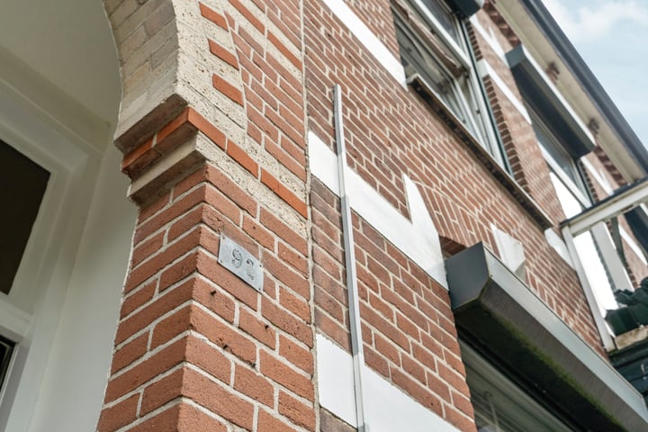 Bekijk foto 10 van Leoninusstraat 92