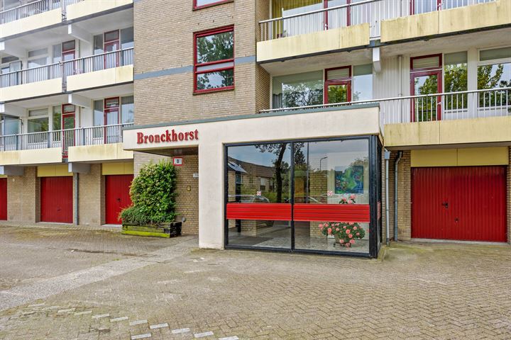 Bekijk foto 9 van Rietbergstraat 65