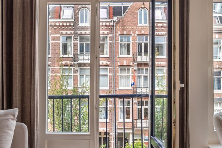 Bekijk foto 4 van Kanaalstraat 25-2