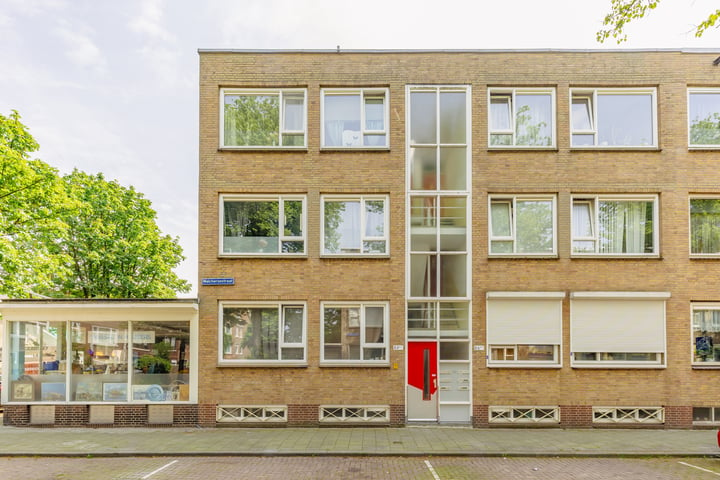 Bekijk foto 1 van Walchersestraat 84-C