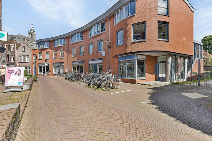 Bekijk foto 1 van Koestraat 34