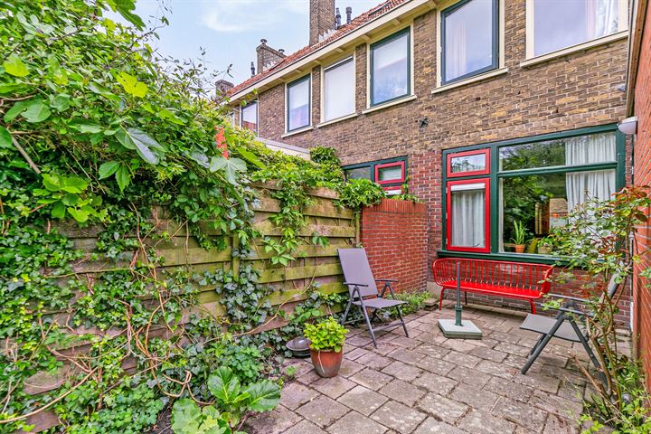 Bekijk foto 38 van Goudsbloemstraat 7