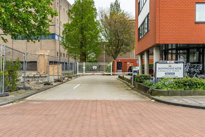 Bekijk foto 40 van Nieuwe Koningstraat 241