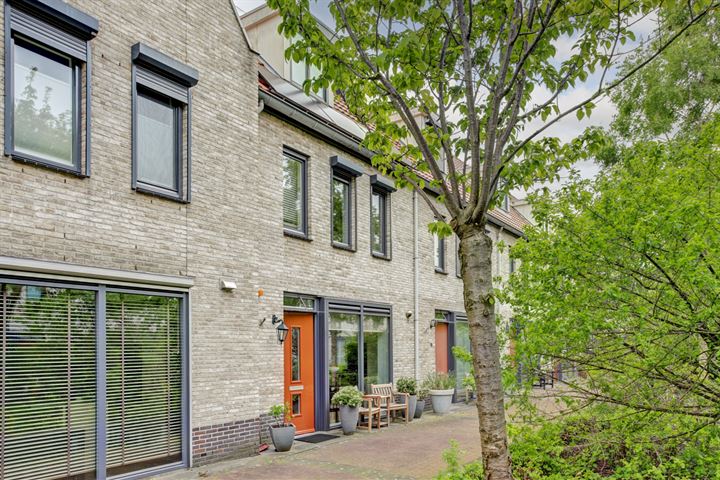 Bekijk foto 3 van Dagpauwoogstraat 18