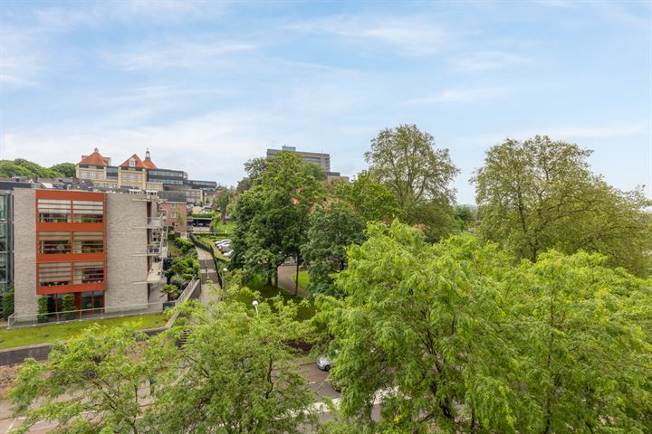 Bekijk foto 13 van Valkenburgerweg 28-R