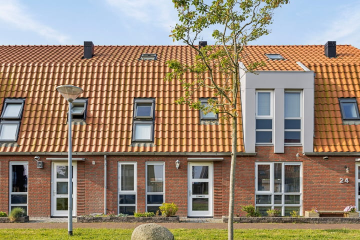 Bekijk foto 1 van Prins Constantijnstraat 22