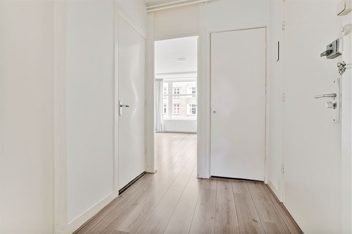 Bekijk foto 5 van Lanseloetstraat 34-1