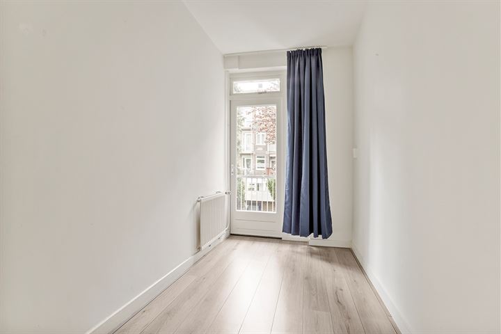 Bekijk foto 14 van Lanseloetstraat 34-1