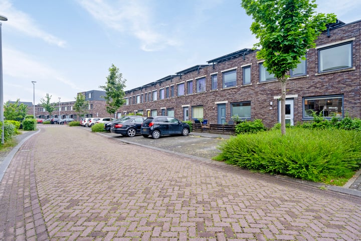 Bekijk foto 3 van Roald Amundsenstraat 94