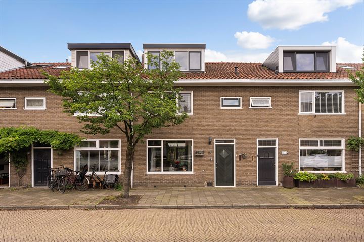 Bekijk foto 1 van Leliestraat 110