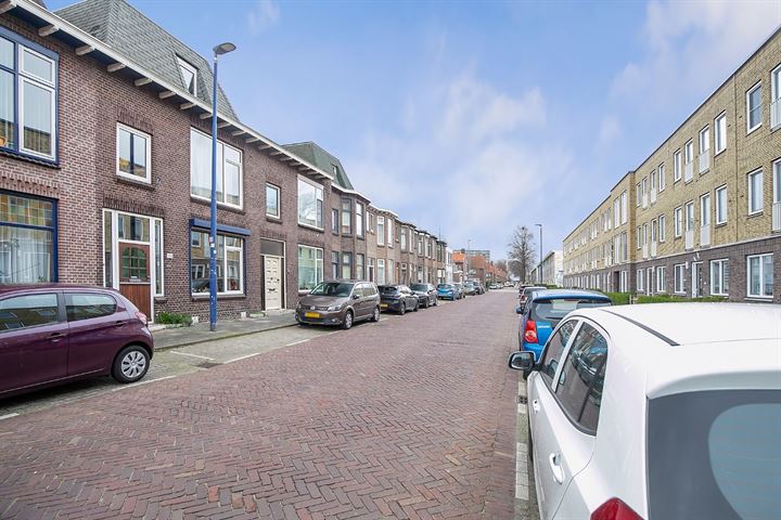 Bekijk foto 7 van Prins Hendrikstraat 143