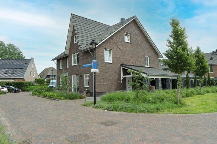 Bekijk foto 5 van William Braggstraat 22