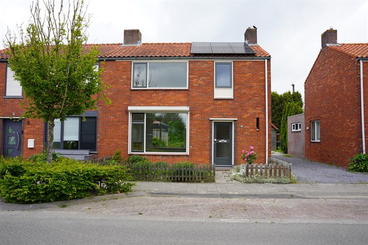 View photo 38 of Prinses Beatrixstraat 60