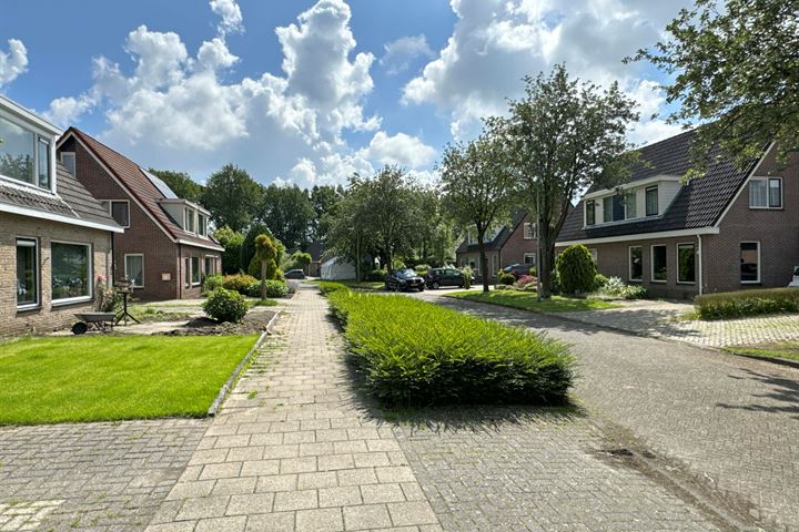 Bekijk foto 7 van Laveringsveen 2