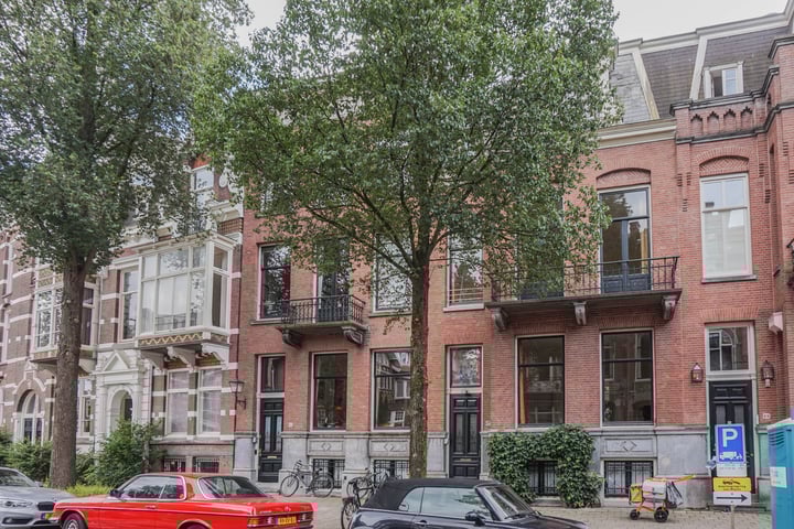 Van Eeghenstraat 67
