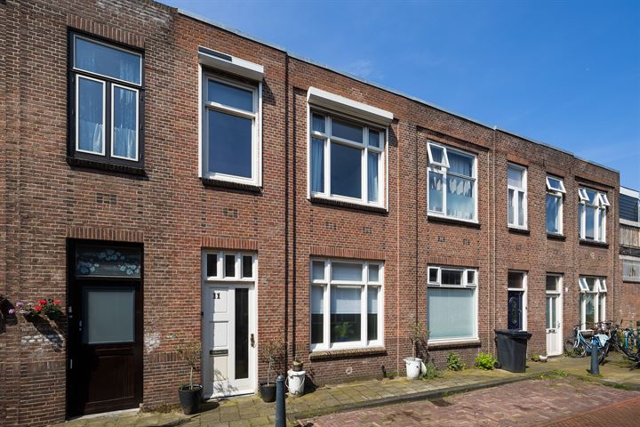 Bekijk foto 1 van Tollensstraat 11