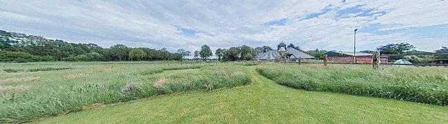 Bekijk 360° foto van Tuin van Hoofdweg 112