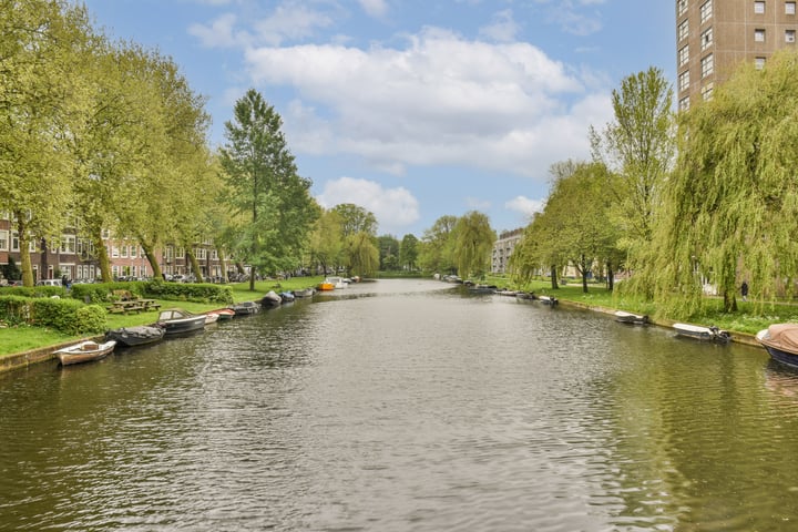 Bekijk foto 33 van Piet Gijzenbrugstraat 33-2