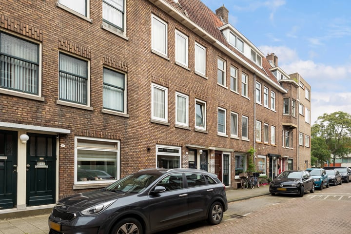 Bekijk foto 2 van Willem van Hillegaersbergstraat 11-B