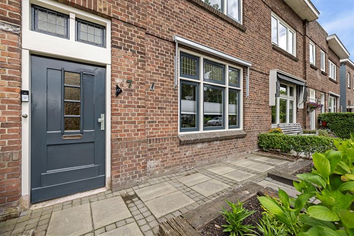 Bekijk foto 3 van Willem Lodewijkstraat 17