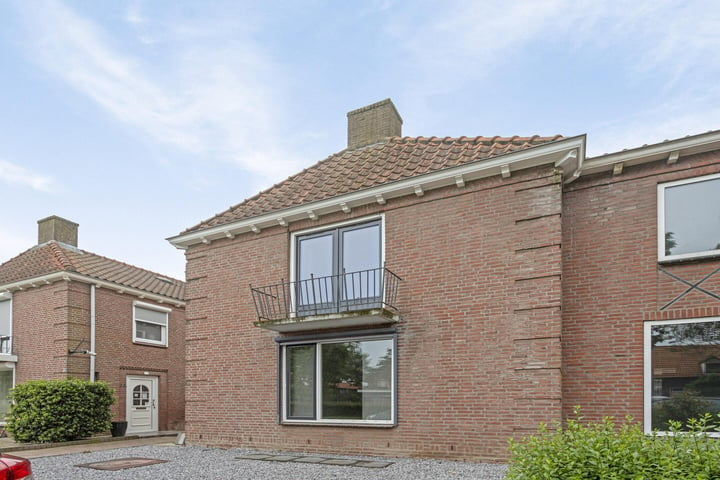 Bekijk foto 1 van Merefeltstraat 35