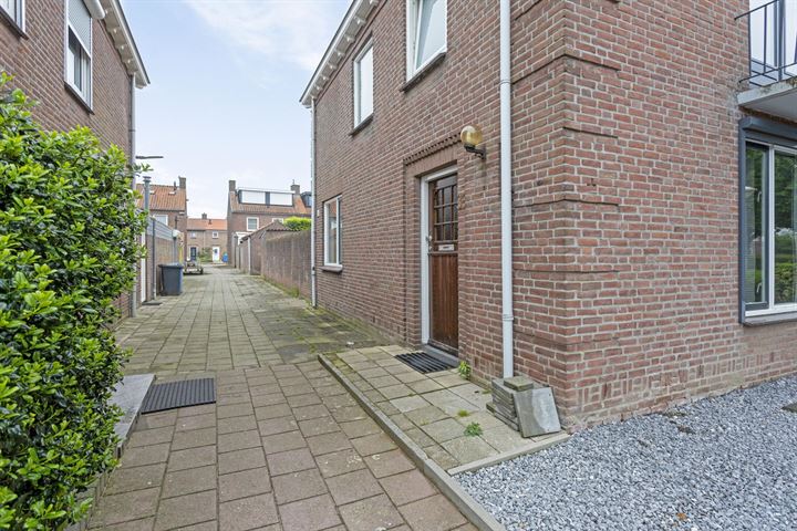 Bekijk foto 32 van Merefeltstraat 35