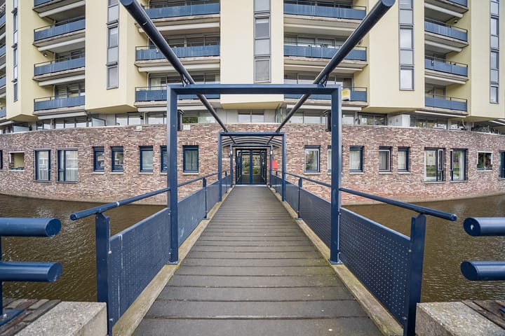 Foto 6 van Puccinistraat 147