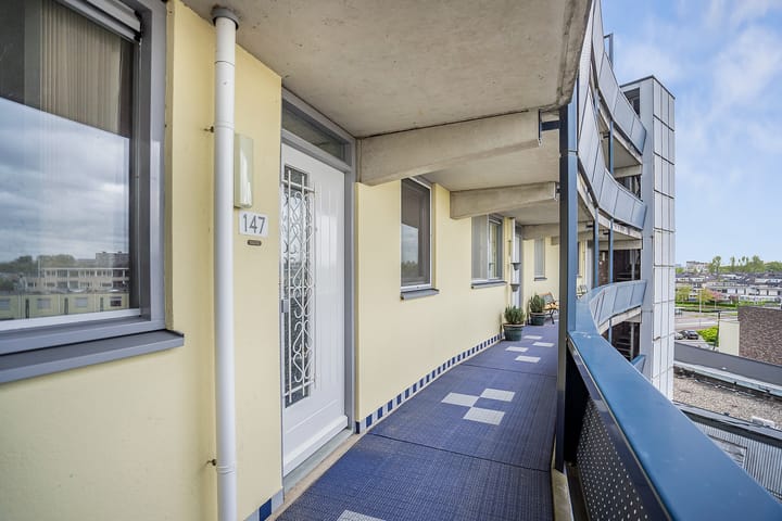 Foto 8 van Puccinistraat 147