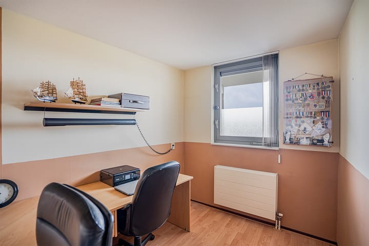 Foto 37 van Puccinistraat 147