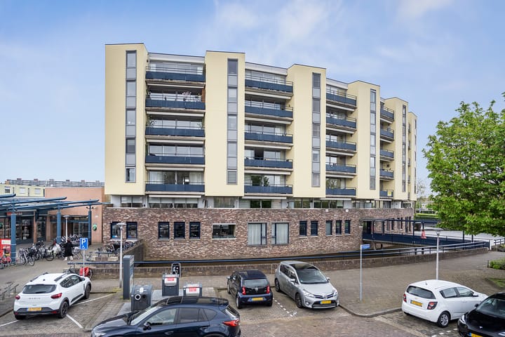 Foto 46 van Puccinistraat 147