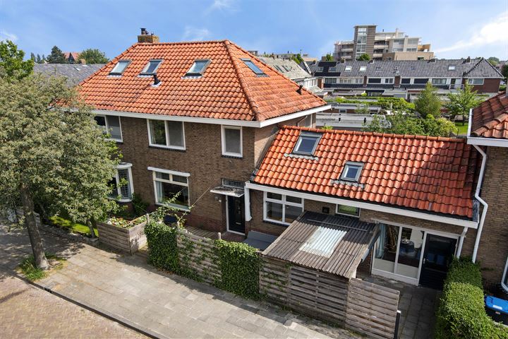 View photo 2 of de Bourbonstraat 31