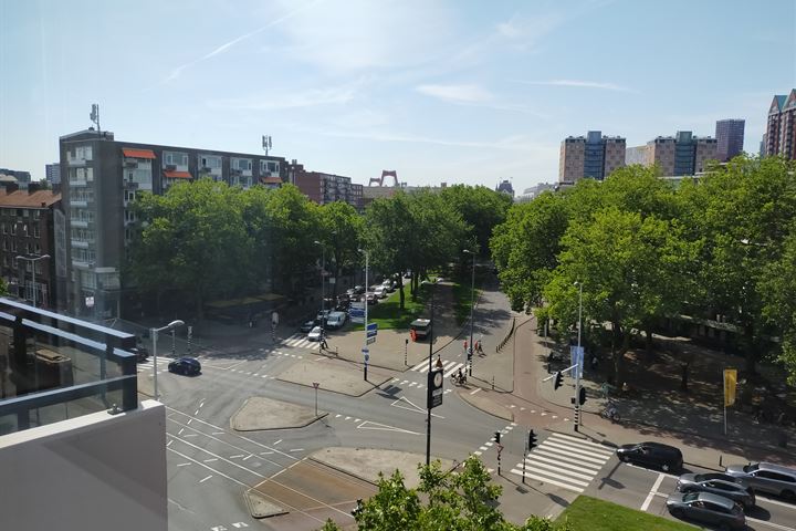 View photo 5 of Goudsesingel 165