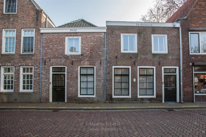 Bekijk foto 1 van Amsterdamsestraat 19