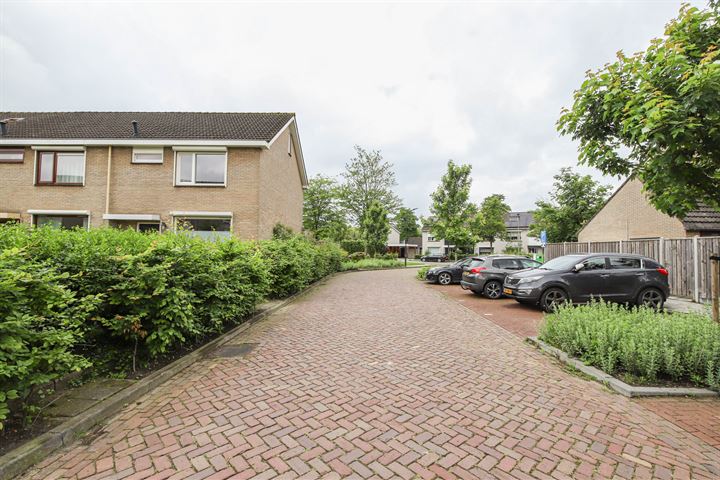 Bekijk foto 44 van Kastanjestraat 29