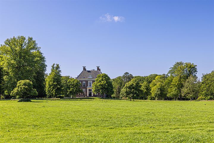 Bekijk foto 40 van Teylingerweg 27