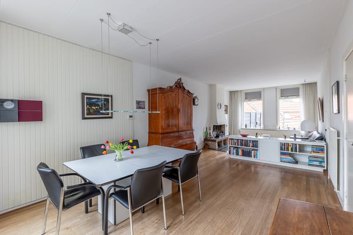 Photo 4 of Scheldestraat 54