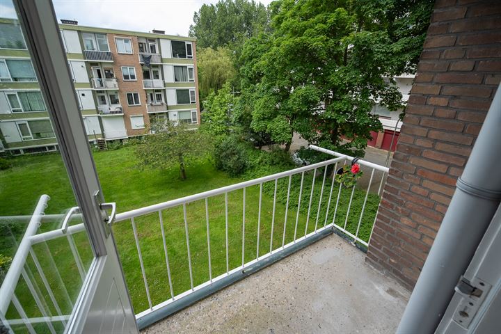 Bekijk foto 16 van Twickelstraat 85