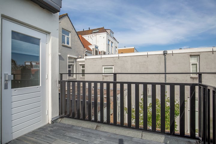 View photo 37 of Badhuisstraat 78