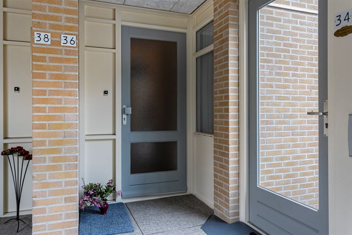 Bekijk foto 5 van Schoolstraat 36