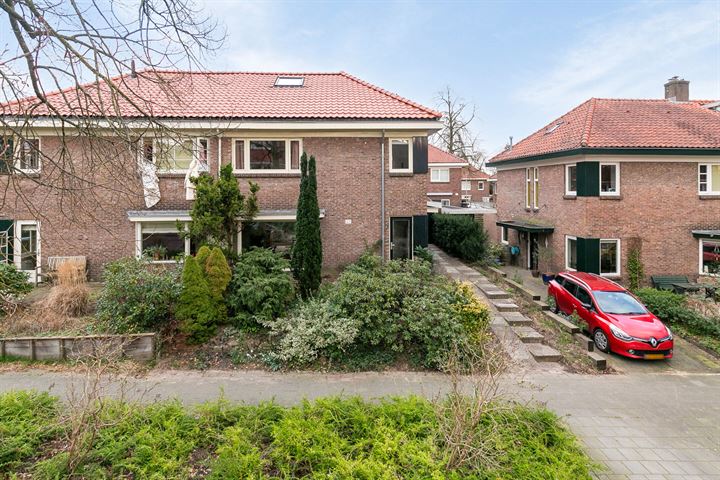 Bekijk foto 1 van Roemer Visscherstraat 22