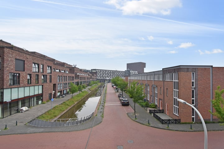 Bekijk foto 45 van Fluitschiplaan 245