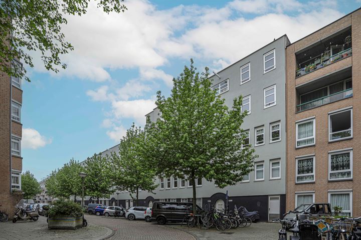 Bekijk foto 1 van Riouwstraat 107-B