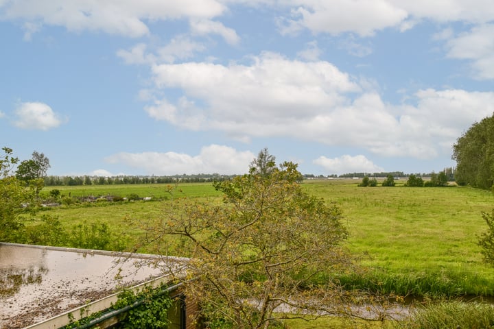 Bekijk foto 40 van Prins Willem-Alexanderstraat 8