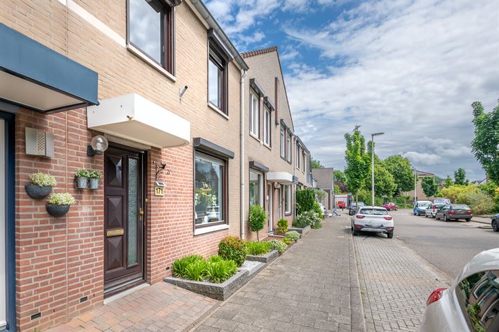 View photo 26 of Egstraat 171