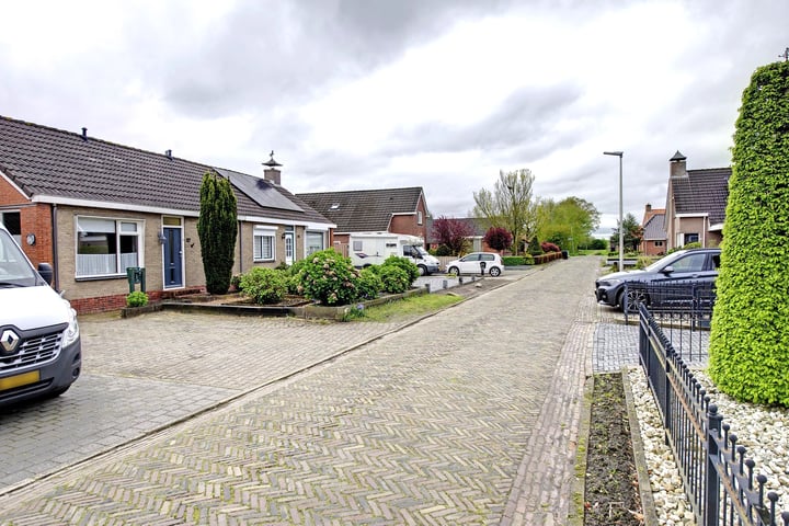 Bekijk foto 3 van Molenstraat 37