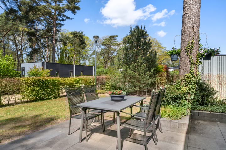 Foto 23 van Vijverlaan 1-RJB22